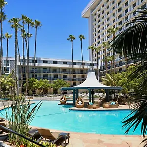 Отель Angeles Airport Marriott, Лос-Анджелес